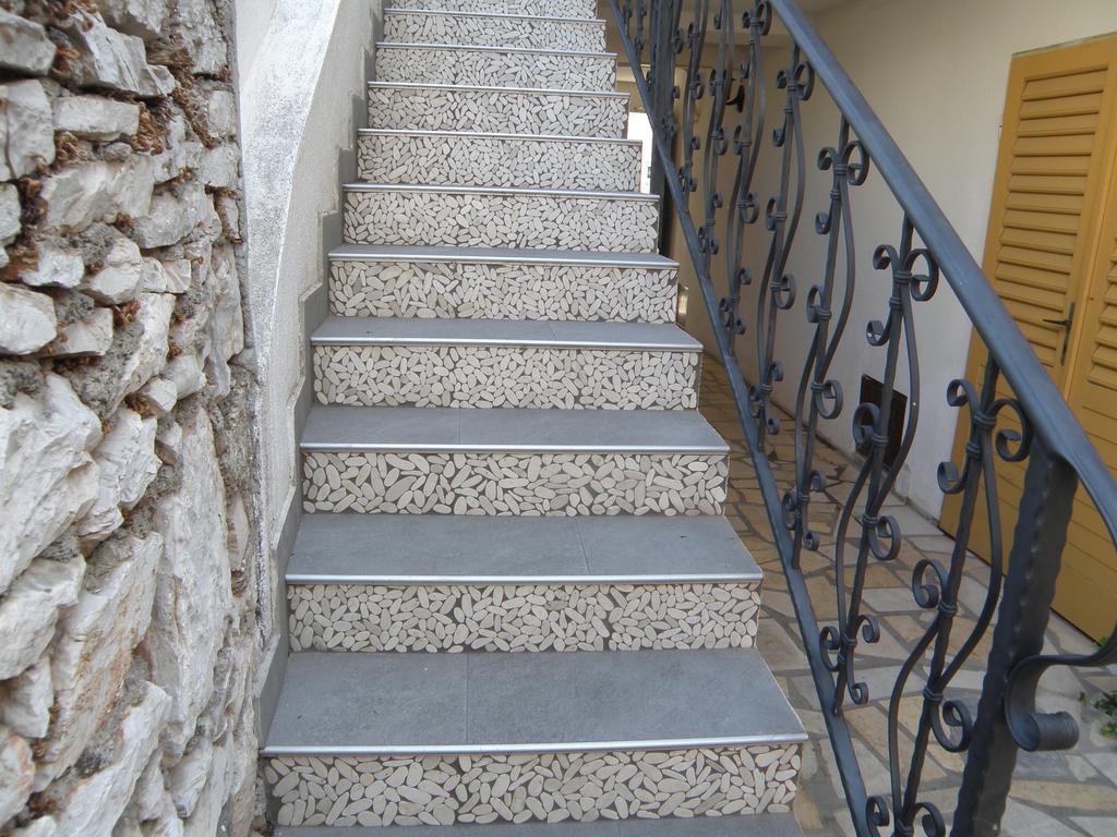 Apartment Amalija Primošten Exterior foto